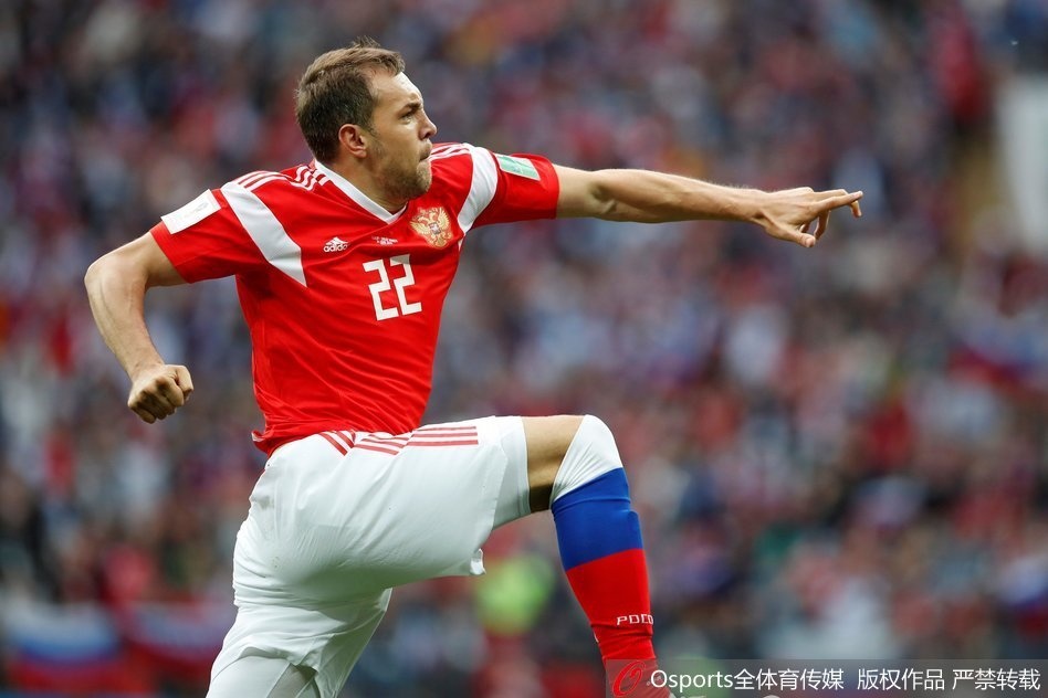 爱游戏下载-包含胶东暴熊队对阵闽南雪豹队，乒乓球巡回赛失利，内线统治篮板——争冠格局再洗牌的词条