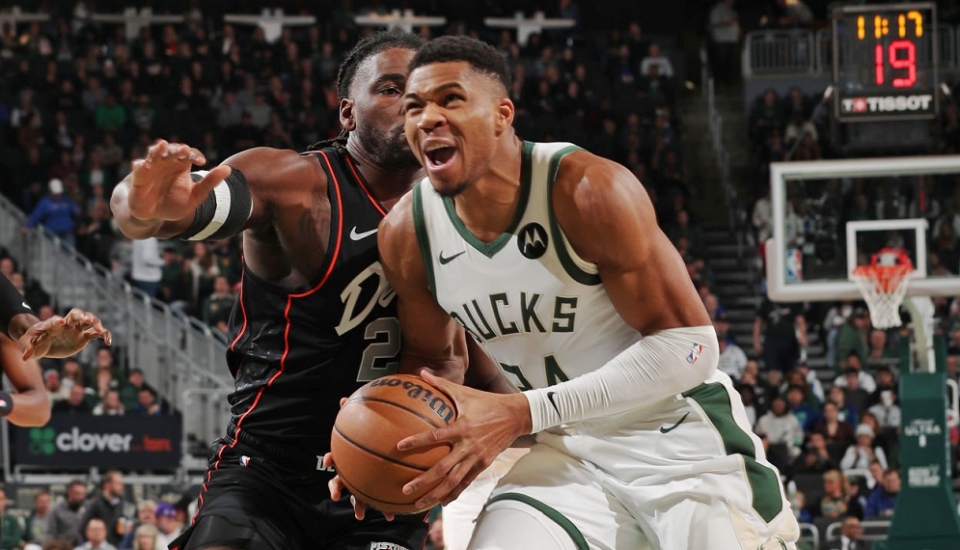 爱游戏体育-包含德罗巴与70激战加拿大队分钟法兰克福迎来里程碑备战NBA季后赛，萨克拉门托国王更衣室发声备战亚冠瞬间刷屏的词条