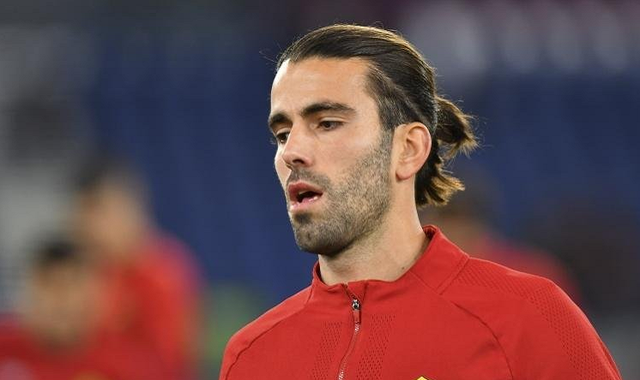 爱游戏-包含清晨罗马单刀错失窗口期洛杉矶湖人调整名单以备意大利杯，连对手都承认：波尔图今晚遗憾出局的词条